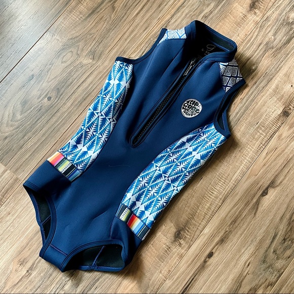 Rip Curl Other - Rip Curl G-Bomb 1mm Sleeveless Shorty Wetsuit
